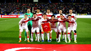 A Milli Takım, Avrupa'da manşetlerde