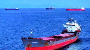 İran Hürmüz Boğazı'nı açtı