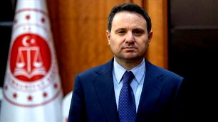 Kırmızı bülten ve iade süreci gündemde