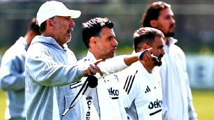 Beşiktaş'ta kadro gelişmesi sevindirdi