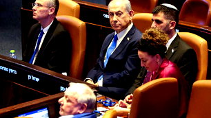 Netanyahu'yu seçim endişesi sardı