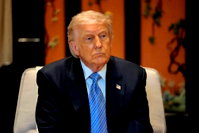 Trump, İran'a yönelik planların ertelendiğini açıkladı