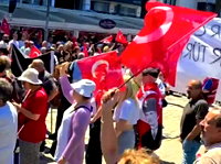 Özgür Özel cephesi İzmir'de meydana indi