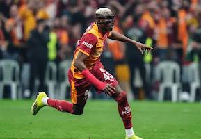 Osimhen'nin transfer gündemini hocası açıkladı