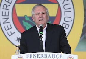 Aziz Yıldırım'dan transfer ve hoca mesajı