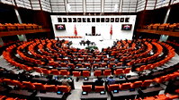 TBMM'de CHP'li vekillerden protesto