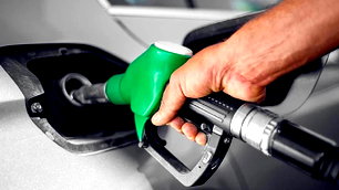 Savaşla beraber petrol fiyatı yüzde 28,4 arttı