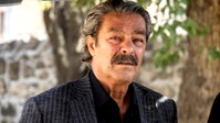 Yeşilcam'ın usta ismi Kadir İnanır hayatını kaybetti