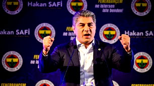 Hakan Safi, milli oyuncuyu açıkladı