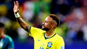 Neymar geri döndü, Brezilya tur atladı