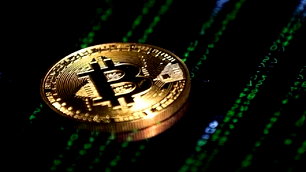 Bitcon'de sert gerileme devam etti