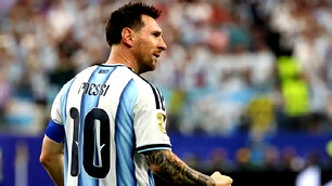 Arjantin'de Messi kararı: "Yedek başlayacak"