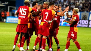 Osimhen yıldızlaştı, Galatasaray farklı kazandı