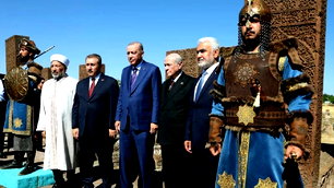 Erdoğan ile Bahçeli Ahlat'ta biraraya geldi