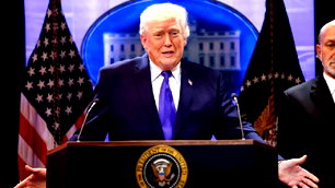 Trump'tan Hürmüz Boğazı ve İran açıklamaları