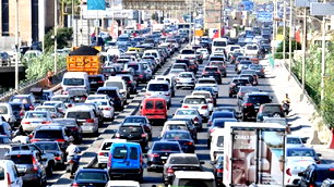 İsrai'in Lübnan saldırıları yeni göç dalgası başlattı