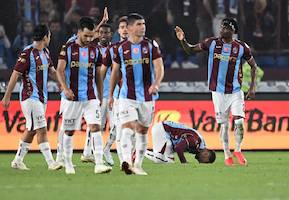 Salah şov yaptı, Trabzonspor ilk galibiyetine uzandı