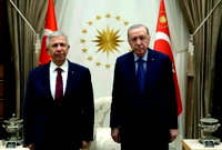"Ülkeyi yönetenlerle görüşmeyeceksek nasıl hizmet edeceğiz?"
