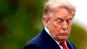Trump'tan İran mesajı: "Büyük saldırı için karar aşamasında"