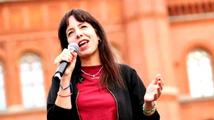 Berlin'de seçim sonrası Elif Eralp tartışması