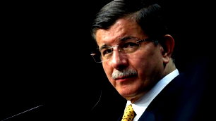 Ahmet Davutoğlu hakkında "hakaret" soruşturması