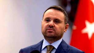 "Anne, Baba ve Dede gözaltında"
