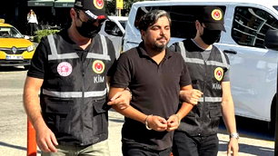 Yurt dışına kaçmaya çalışan youtuber tutuklandı