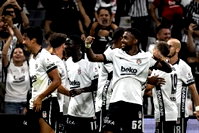 Beşiktaş Erzurumspor'u 3 golle geçti