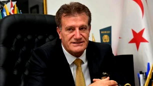 KKTC Başbakanı ve Ulaştıma Bakanı görevinden alındı