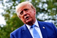 Trump: "İran sonunda pes edecek"