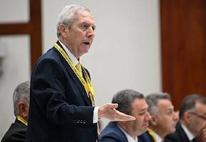 Fenerbahçe'de tarihi genel kurul